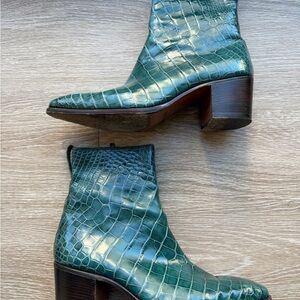 Yves Saint Laurent Green Crocodile-Patterned Boots